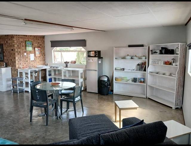 1 BEDROOM PROPERTY TO RENT IN THE REEDS